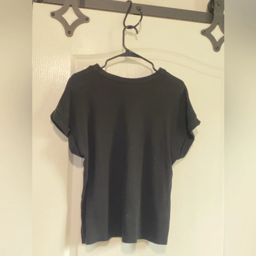 Avia Black Short Sleeve Women's Tee - Picture 2 of 3